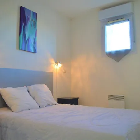 Cap D'agde Naturisme, 2 Pieces, 4 Personnes - Fr-1-249a-29 Daire